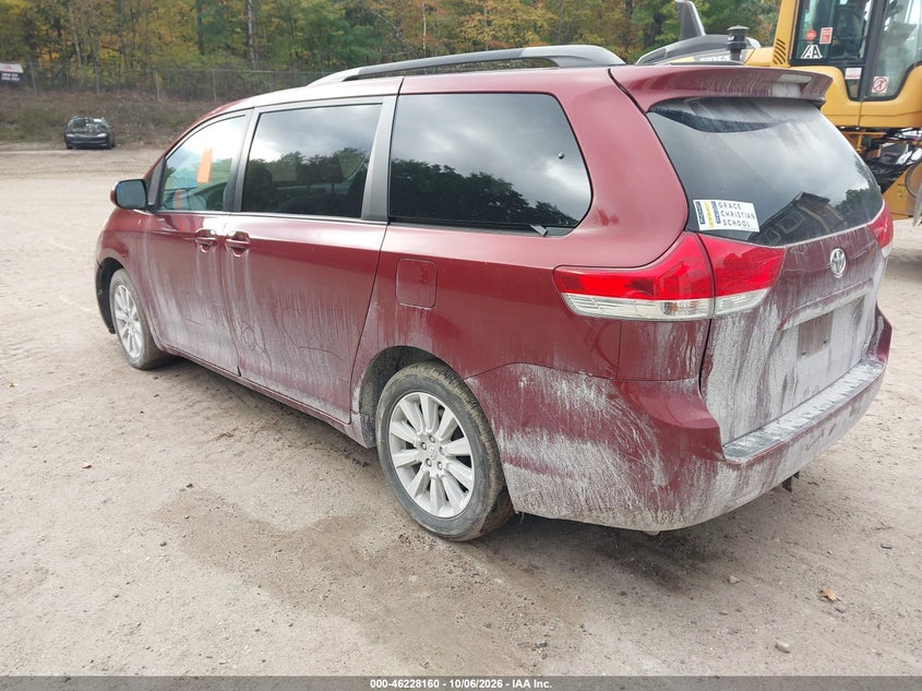 Vin: 5tdjk3dc9bs012958, lot: 46728148, toyota sienna le 20113