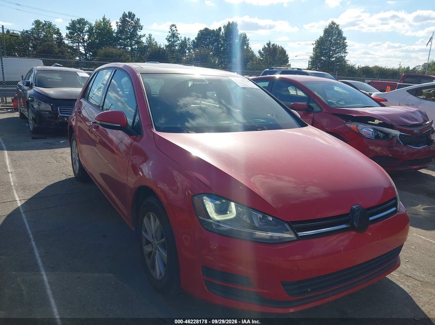 2015 Volkswagen Golf Tsi S 4-Door, Wear, IAAI, VIN 3VW217AU1FM029994