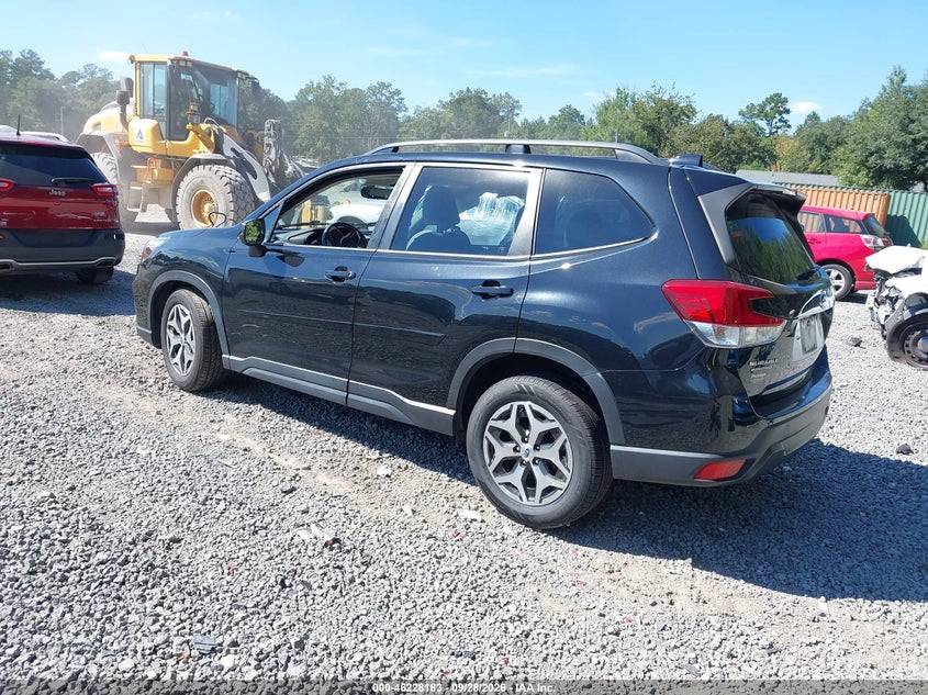 Vin: jf2skafc1mh564582, lot: 46728171, subaru forester premium 20213