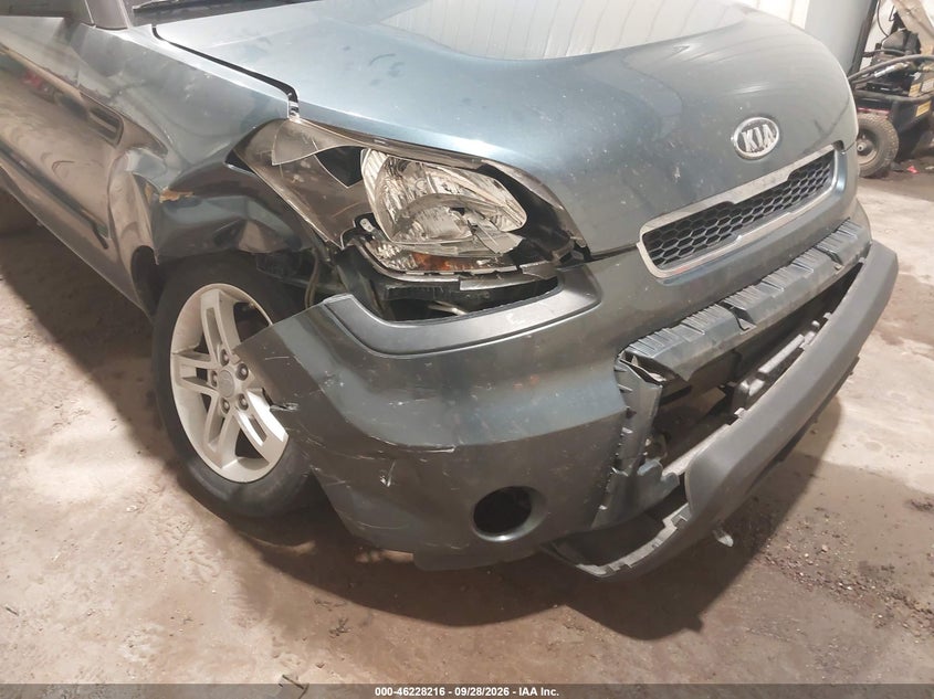 KIA SOUL 2011 VIN KNDJT2A23B7203661