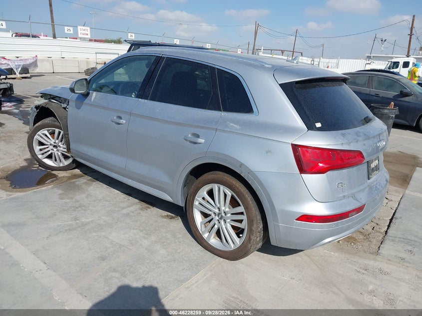Vin: wa1cnafyxj2000315, lot: 46728247, audi q5 2.0t premium/2.0t tech premium 20183