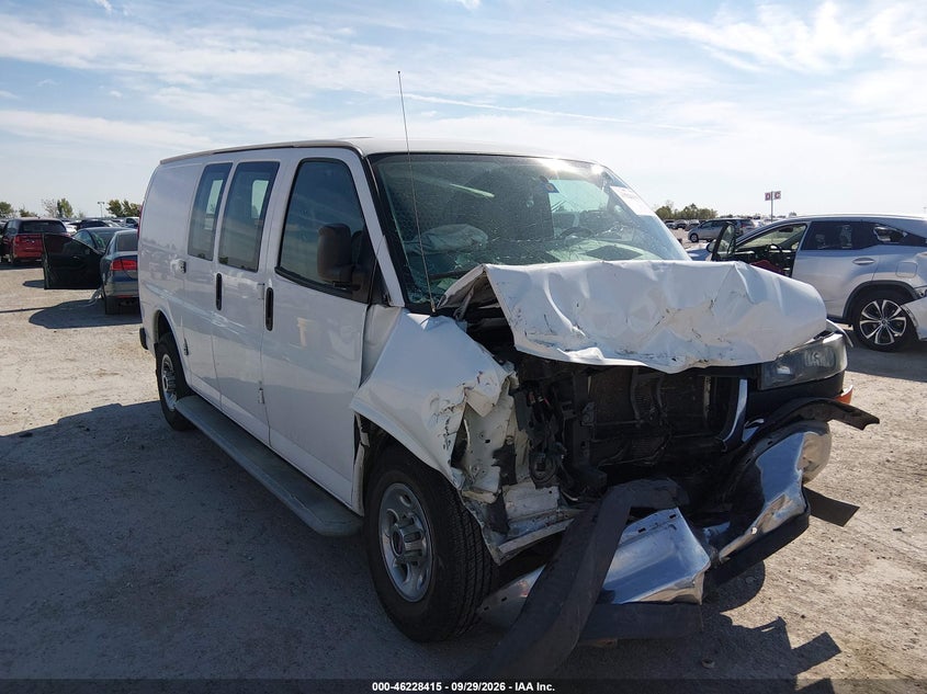 2017 GMC SAVANA 2500 WORK VAN