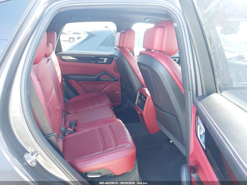PORSCHE CAYENNE E-HYBRID 2019 VIN WP1AE2AY5KDA50831