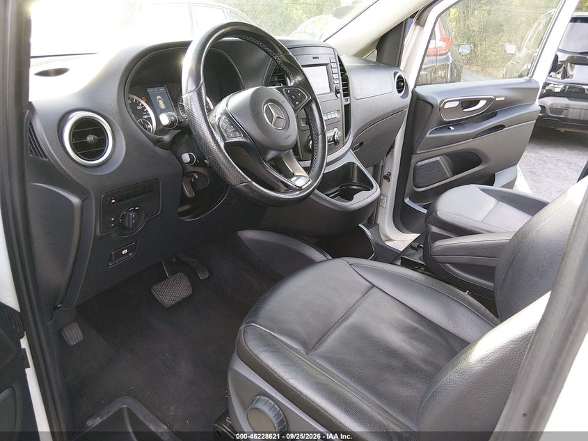 MERCEDES-BENZ METRIS 2016 VIN WD4PG2EE9G3142095