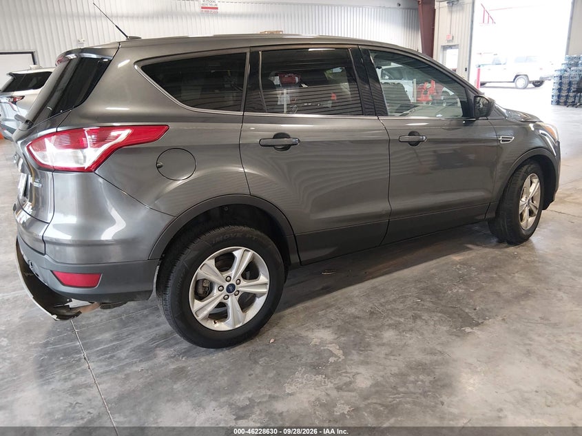 Vin: 1fmcu9gx0fub59980, lot: 46728618, ford escape se 20154