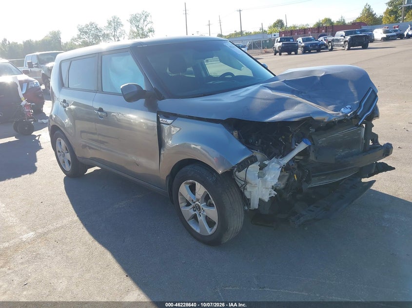Vin: kndjn2a24k7646833, lot: 46728628, kia soul 2019 img_1