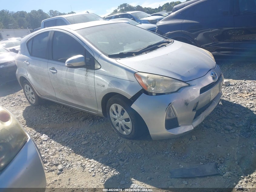 2014 TOYOTA PRIUS C ONE