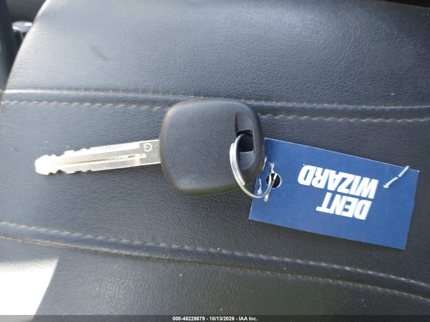 2014 TOYOTA PRIUS C ONE · Фото 11