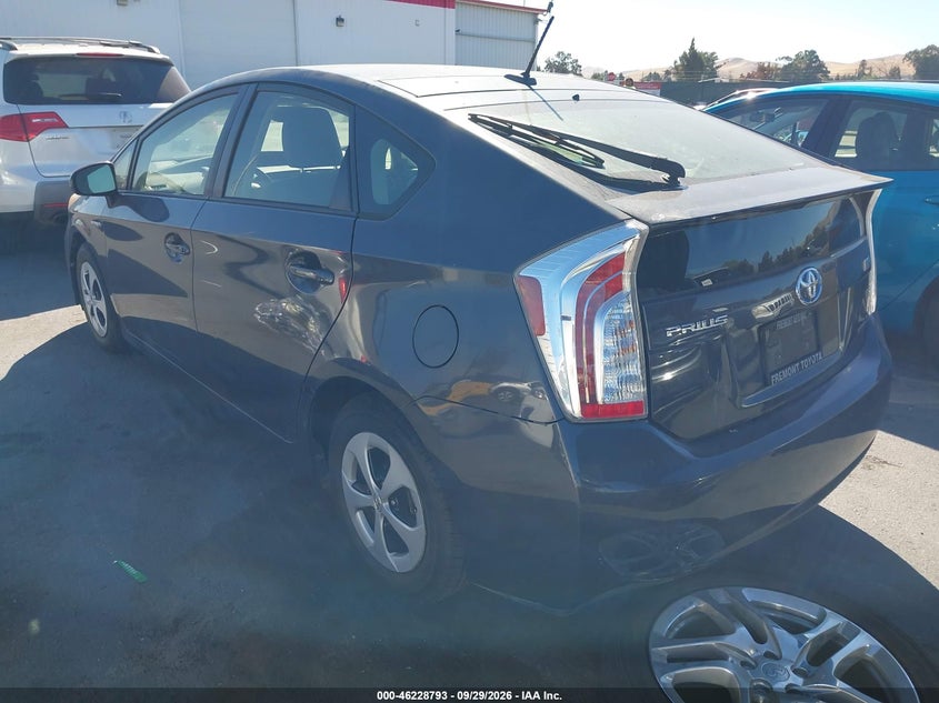 Vin: jtdkn3du8c1498083, lot: 46728781, toyota prius four 20123