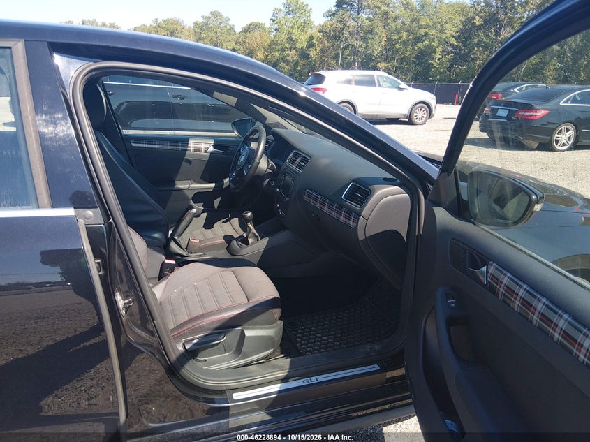 VOLKSWAGEN JETTA 2012 VIN 3VW5A7AJ9CM023438