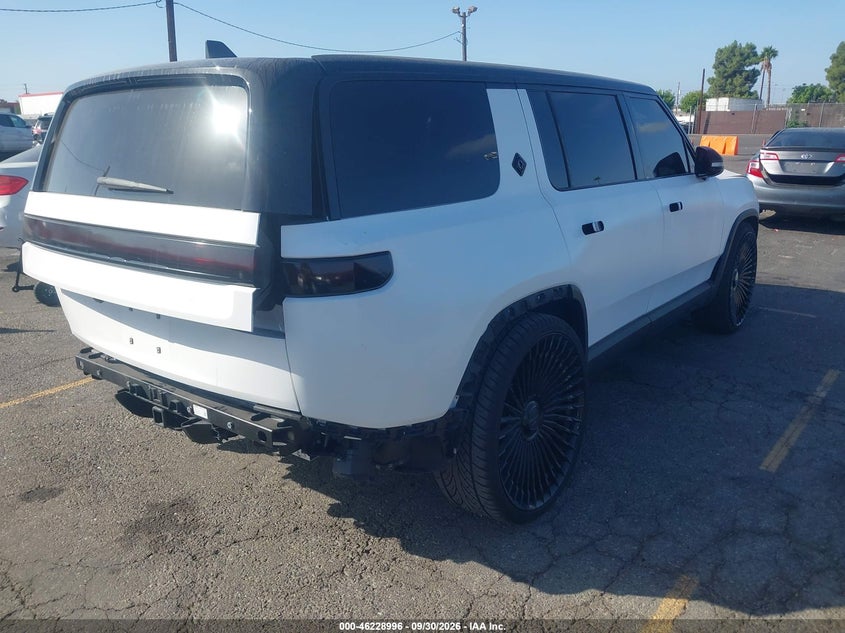 Vin: 7pdsgaba7rn032789, lot: 46728984, rivian r1s adventure quad motor large pack 20244
