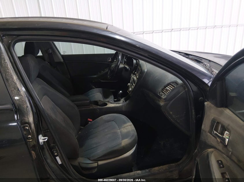 2012 KIA OPTIMA HYBRID auction photo 5