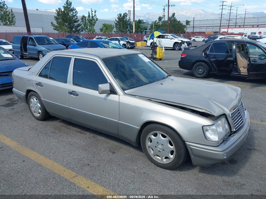 1995 Mercedes-Benz E 420 Base/420 Special, Перёд, IAAI, VIN WDBEA34E6SC174357