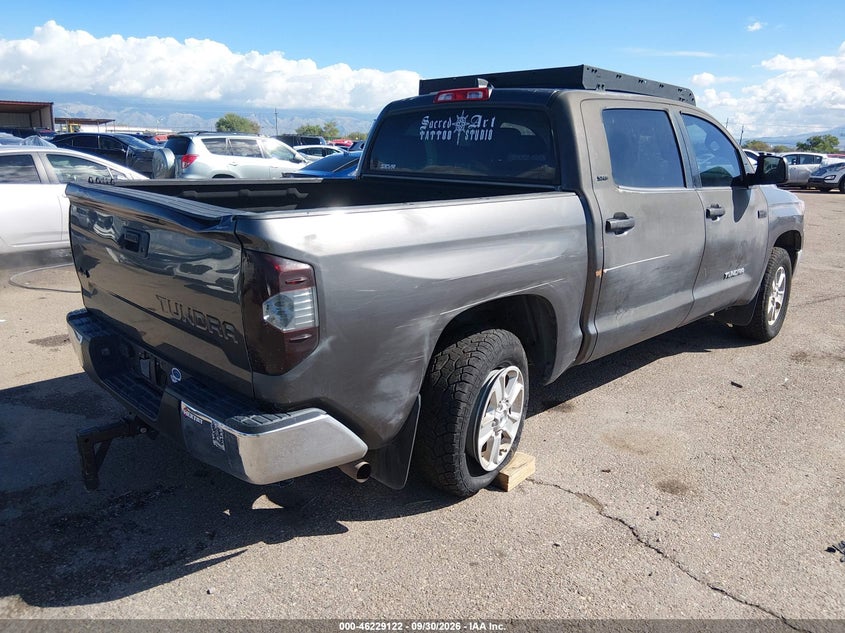 TOYOTA TUNDRA - zdjęcie 4