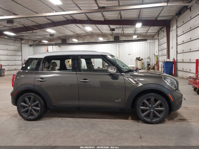 2012 MINI COOPER S COUNTRYMAN · Фото 14