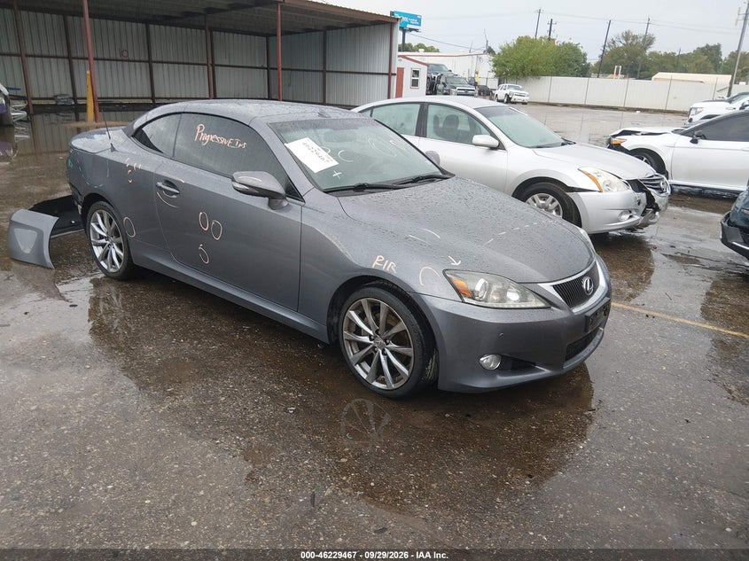 2015 Lexus Is 250C, Удар сзади, IAAI, VIN JTHFF2C23F2532923