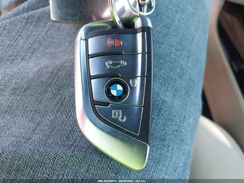 BMW X5 - zdjęcie 11
