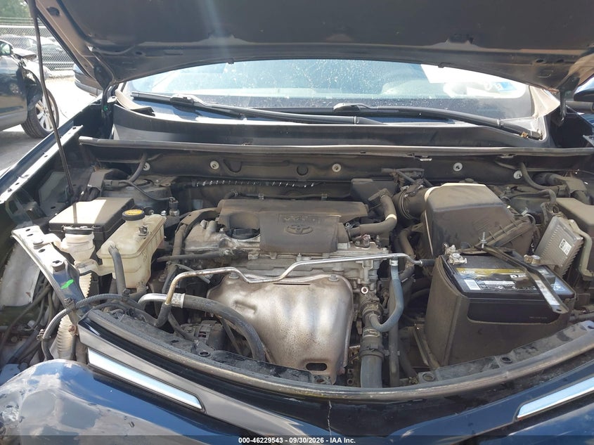 TOYOTA RAV4 - zdjęcie 10
