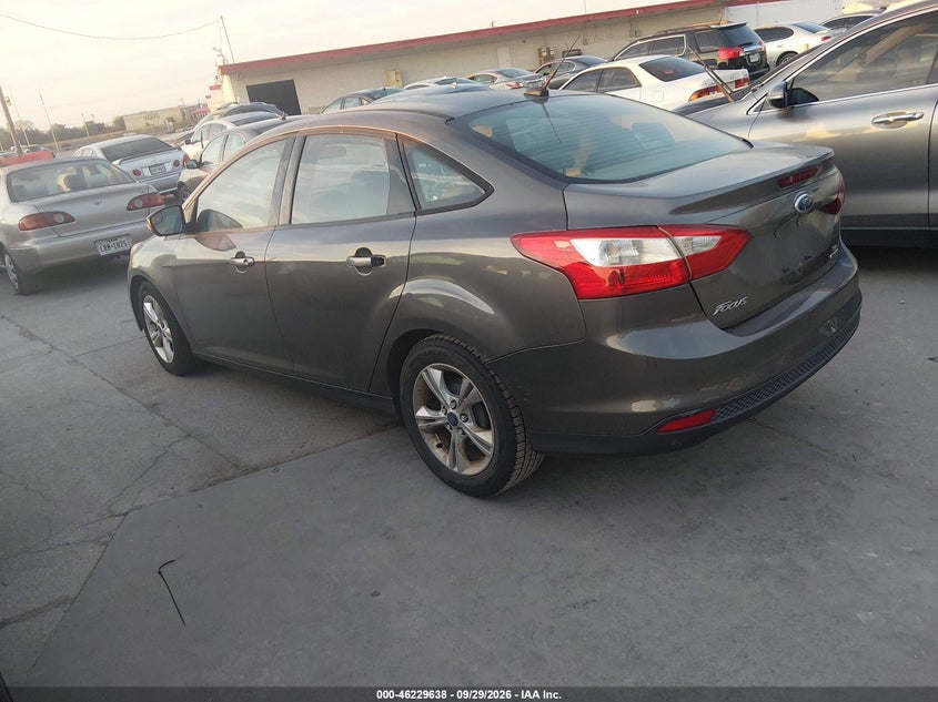 Vin: 1fadp3f20el207877, lot: 46729626, ford focus se 20143