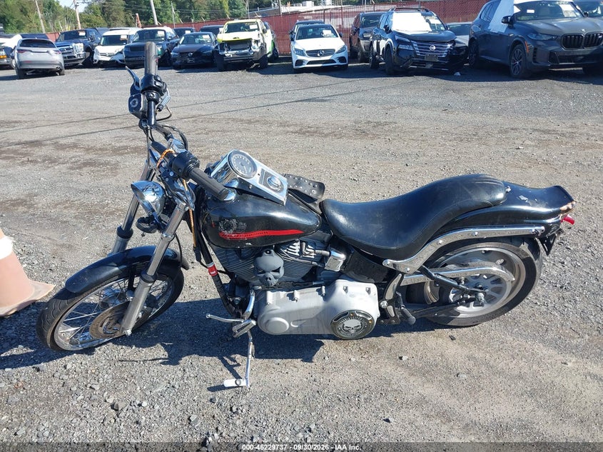HARLEY-DAVIDSON FXST 2007