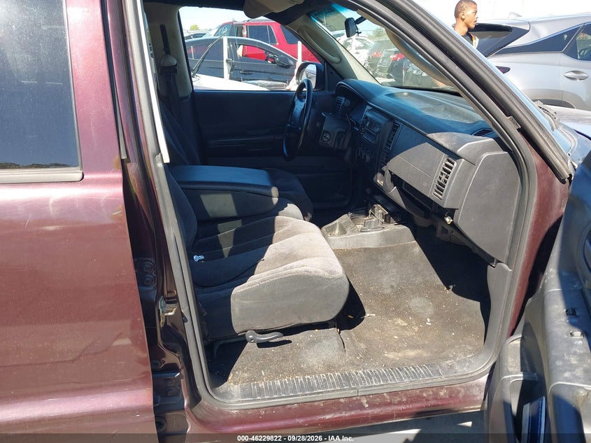 2004 DODGE DAKOTA auction photo 5