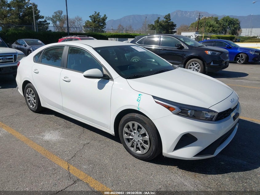 Vin: 3kpf24ad8re819064, lot: 46729841, kia forte lx 2024 img_1