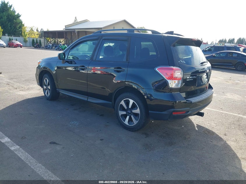 Vin: jf2sjaec8jh441412, lot: 46729973, subaru forester 2.5i premium 20183