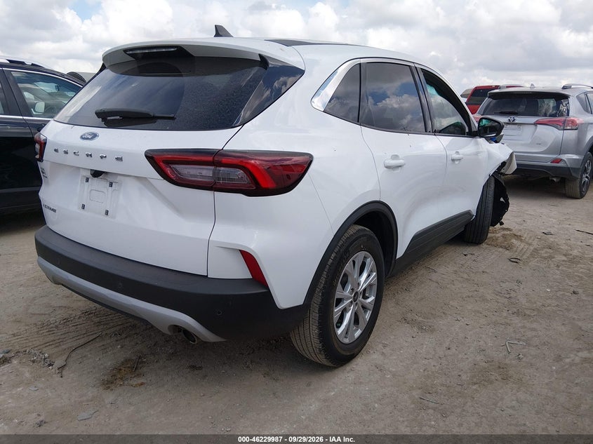 Vin: 1fmcu0gn5rub37536, lot: 46729975, ford escape active 20244