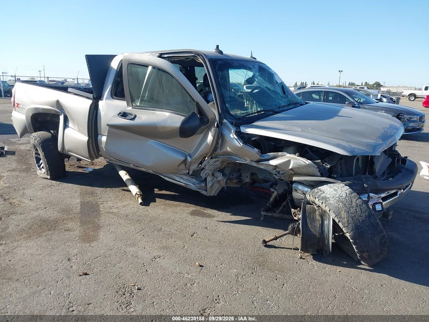 2003 CHEVROLET SILVERADO 1500 LT