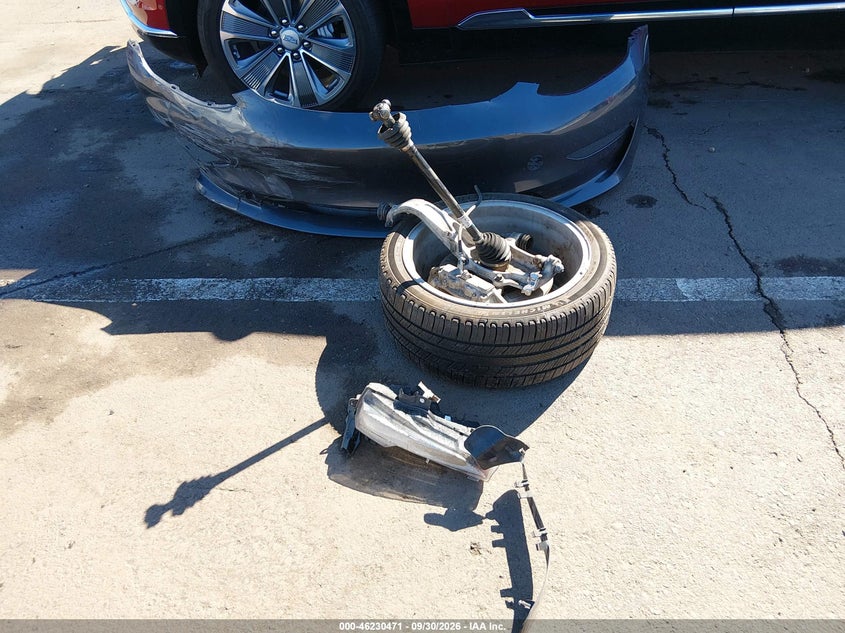 TESLA MODEL 3 - zdjęcie 12