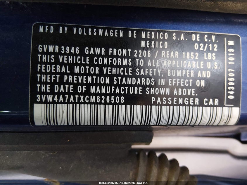 2012 VOLKSWAGEN BEETLE 2.0T · Фото 9