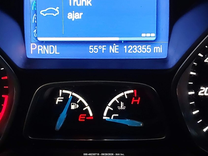 FORD FOCUS 2013 VIN 1FADP3F27DL110898