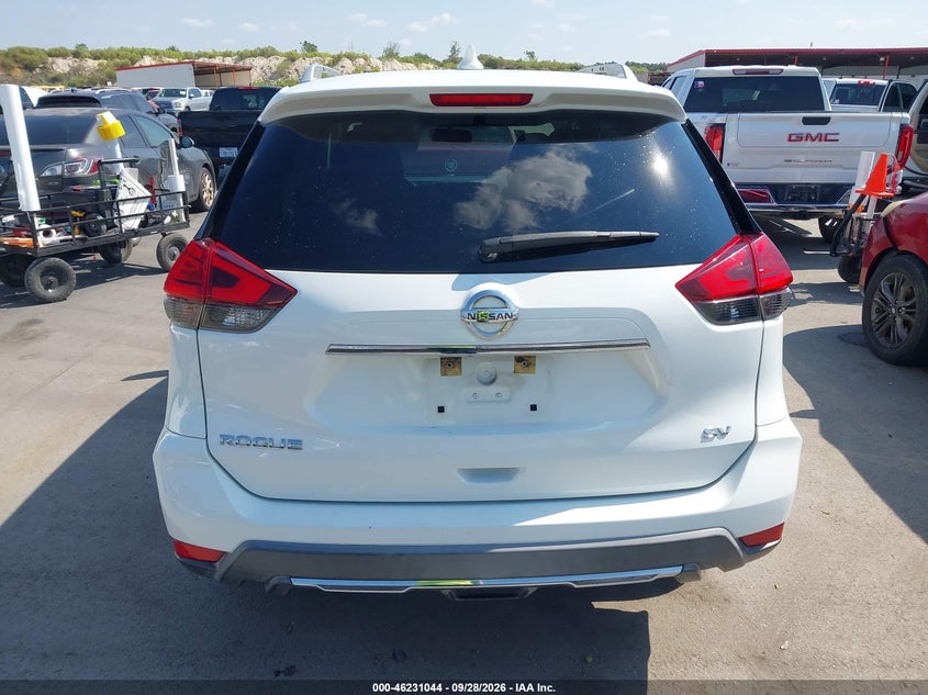 Фото 16 - NISSAN ROGUE