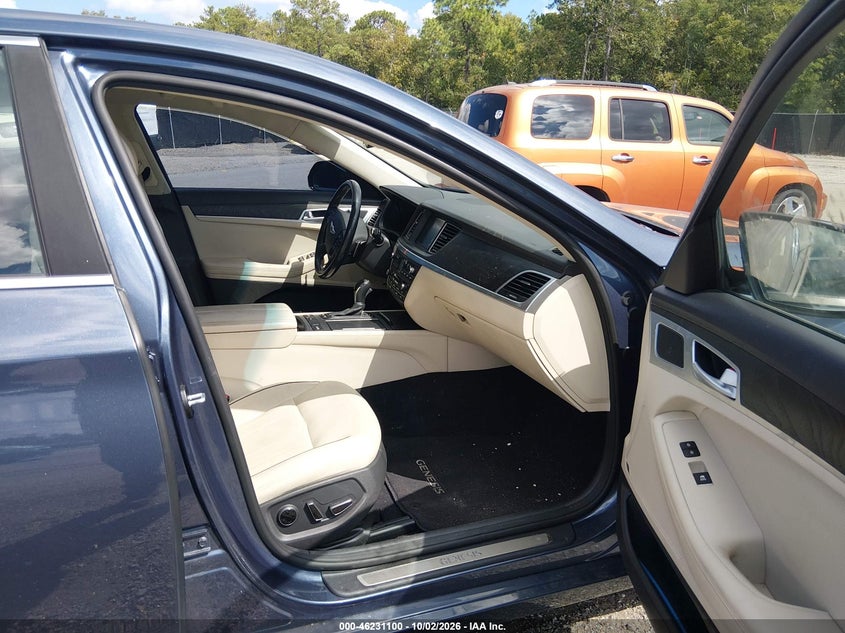 HYUNDAI GENESIS 2015 VIN KMHGN4JF1FU096499