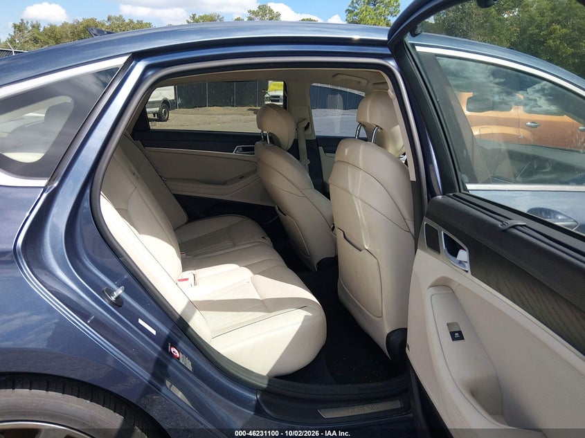 HYUNDAI GENESIS 2015 VIN KMHGN4JF1FU096499
