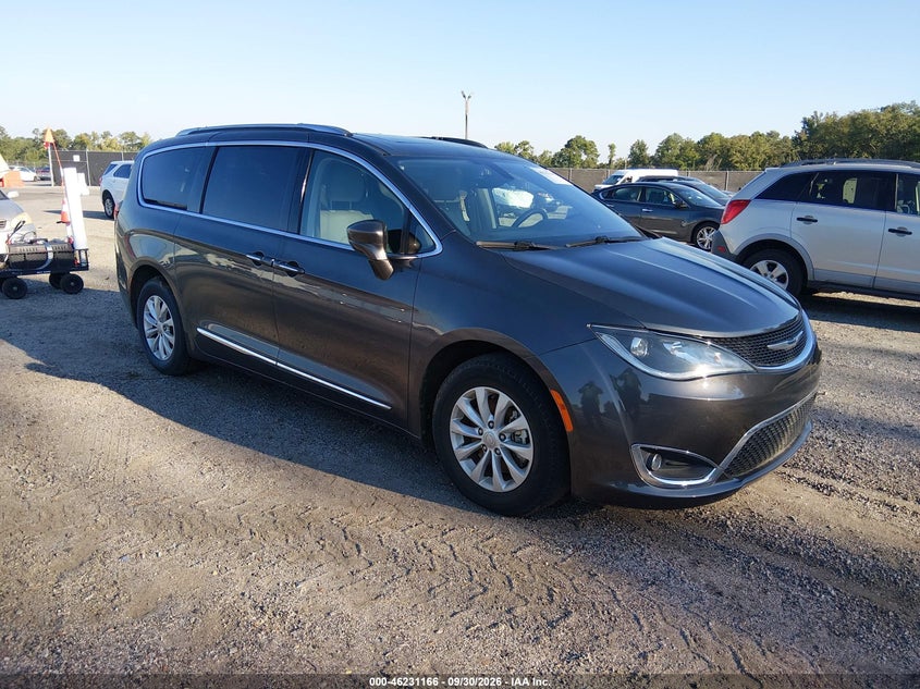 CHRYSLER PACIFICA 2018 VIN 2C4RC1EG8JR257523