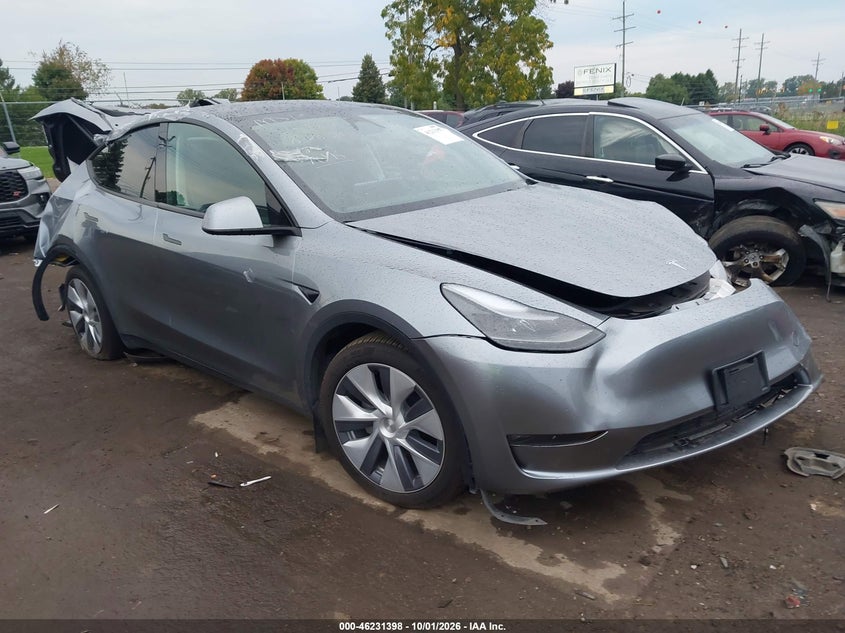 Vin: 7saygdee3ra269540, lot: 46731392, tesla model y long range dual motor all-wheel drive 2024 img_1
