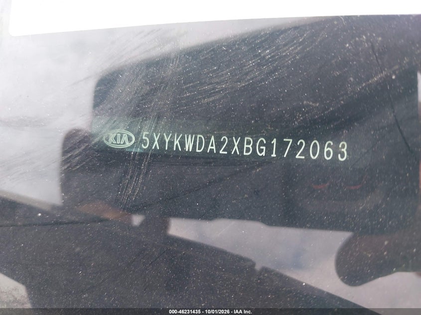KIA SORENTO 2011 VIN 5XYKWDA2XBG172063
