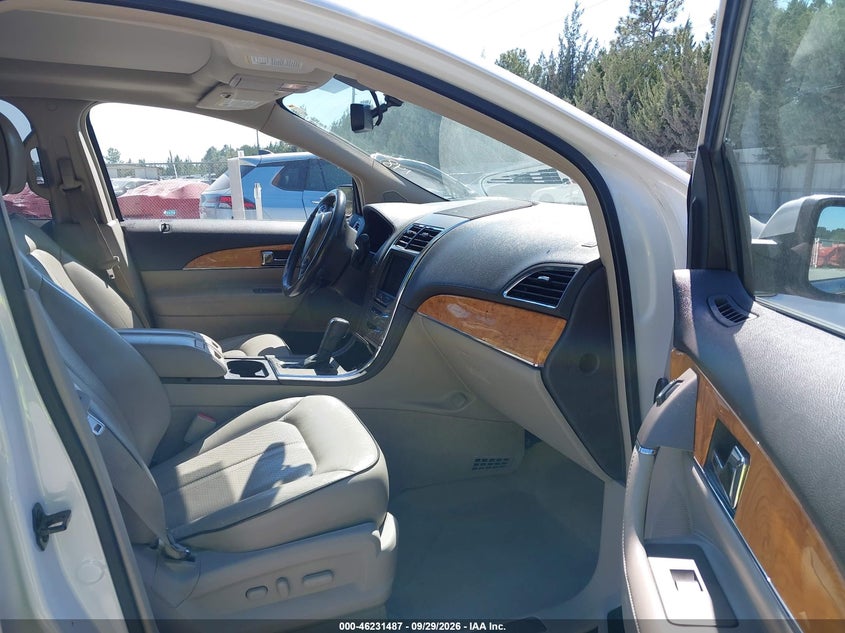 2013 LINCOLN MKX auction photo 5