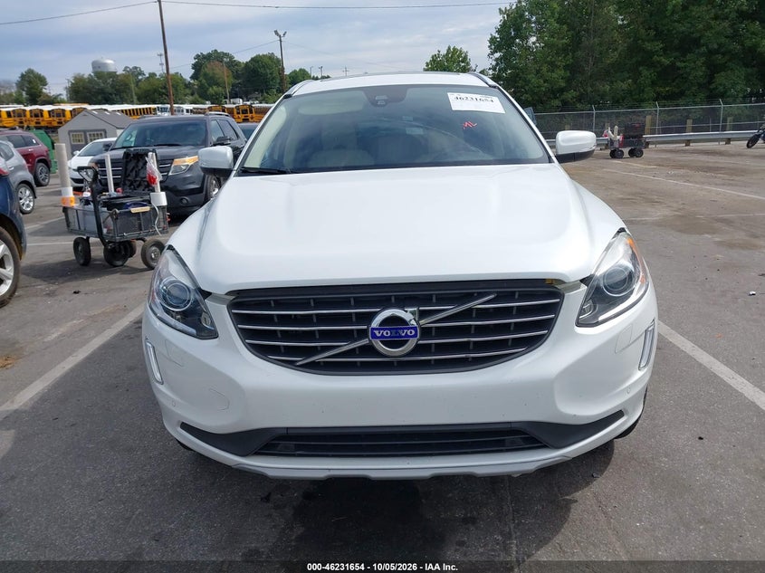 VOLVO XC60 - zdjęcie 12