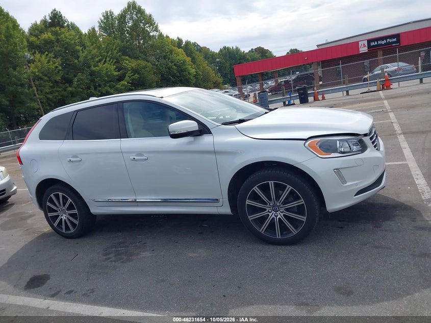VOLVO XC60 - zdjęcie 13