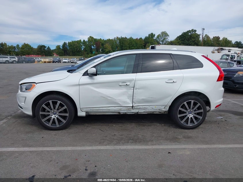 VOLVO XC60 - zdjęcie 14