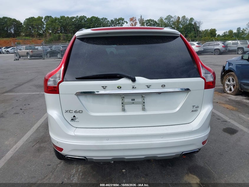 VOLVO XC60 - zdjęcie 16