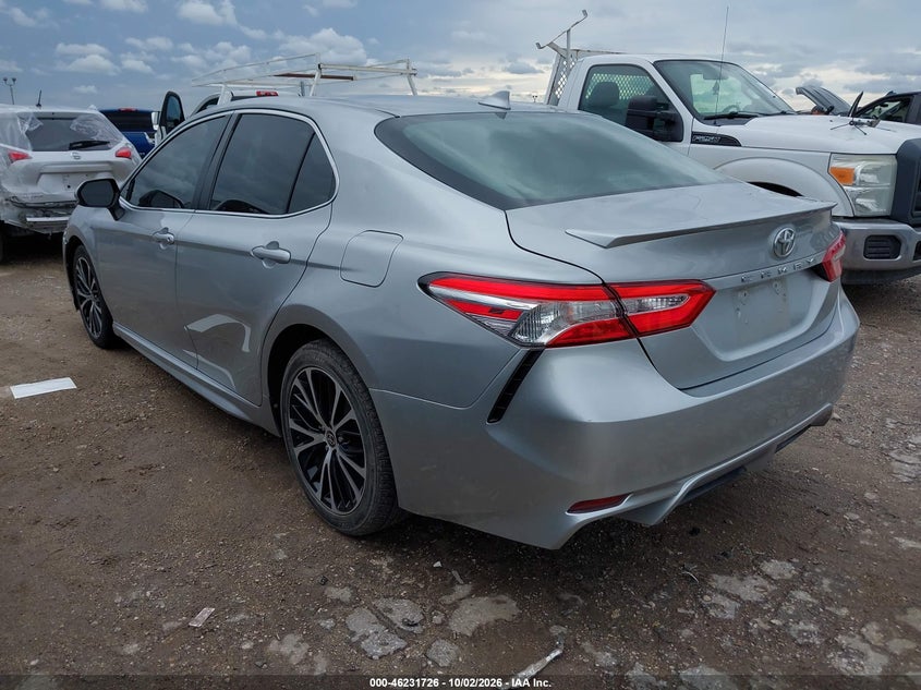 Vin: 4t1g11ak5lu358141, lot: 46731720, toyota camry se 20203