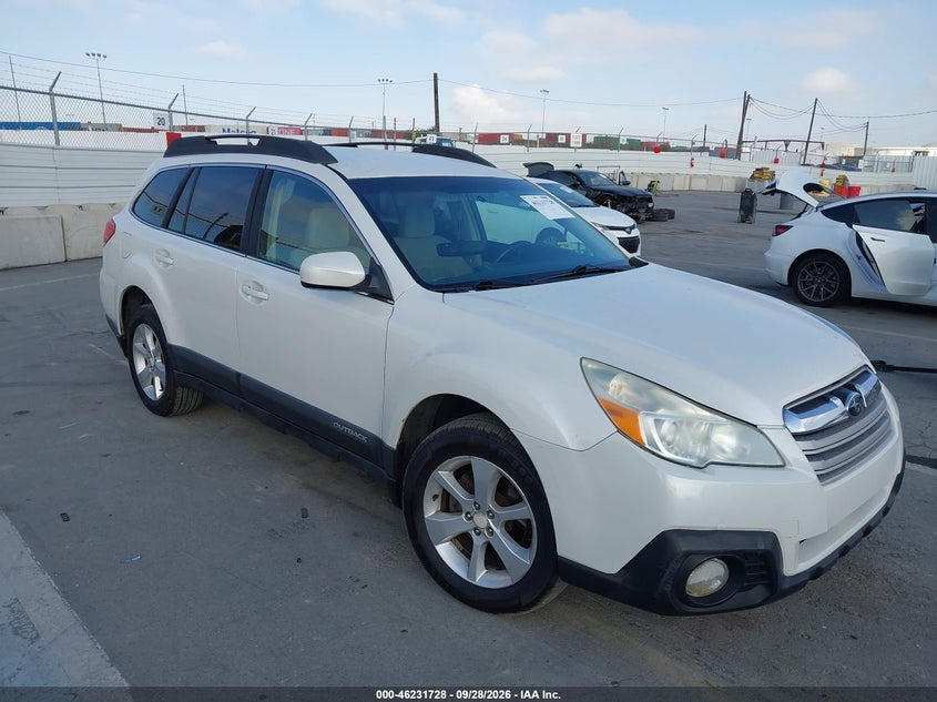 Vin: 4s4brccc9e3240588, lot: 46731722, subaru outback 2.5i premium 2014 img_1
