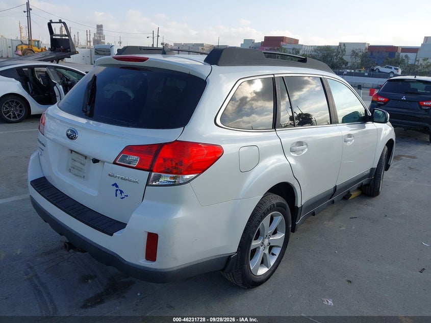 Vin: 4s4brccc9e3240588, lot: 46731722, subaru outback 2.5i premium 20144