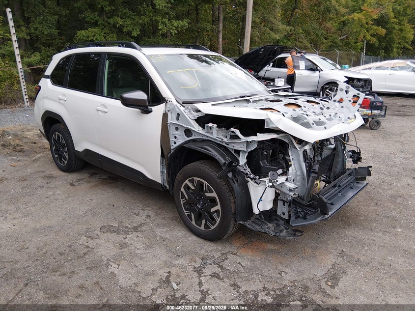 Vin: jf2slddc9sh590748, lot: 46732071, subaru forester premium 20251