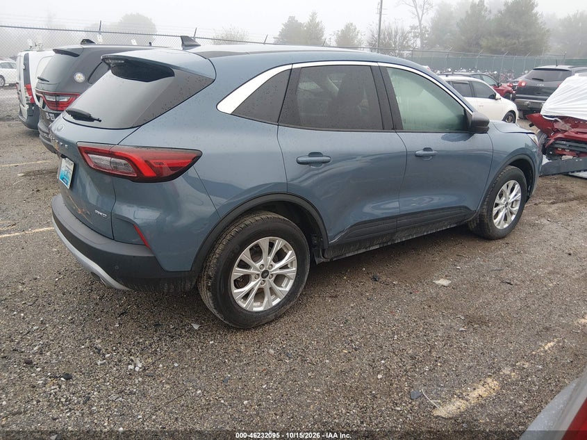 Vin: 1fmcu9gn7pua11115, lot: 46732089, ford escape active 20234