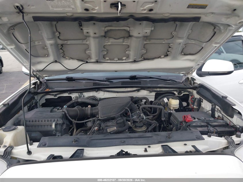 2018 TOYOTA TACOMA SR · Фото 10