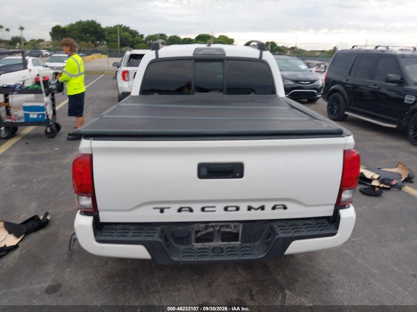 2018 TOYOTA TACOMA SR · Фото 16